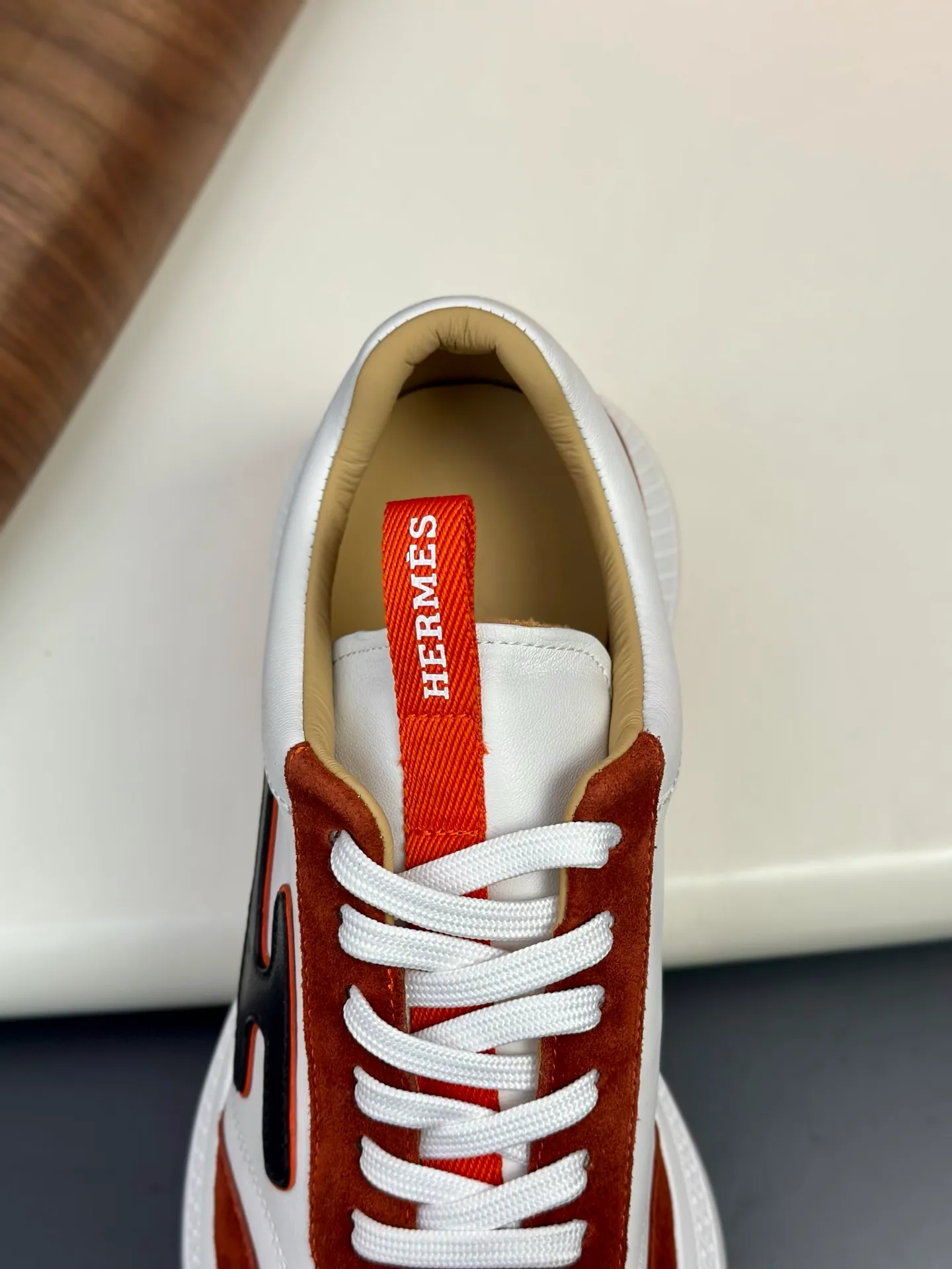 [HERMES] Hermès men's shoes 💰840💰 - High-end quality original order - Upper: 🔝 tumbled calfskin, brand canvas cloth, shoe body sewn with ´H´ pattern - Lining: water-dyed cowhide - Outsole: ultra-light T men's shoes 💰U foam rubber; two-color molded outsole - Ultra-high quality control, fine workmanship: highlighted (high-end, luxury, grade) -Size :39-44 (38, 45, can be customized)